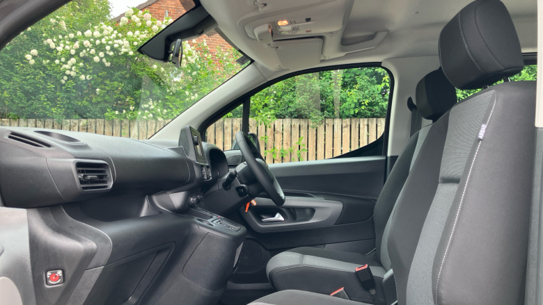 Toyota Proace City Verso 100kW Shuttle Long 50kWh 5dr Auto Electric Estate